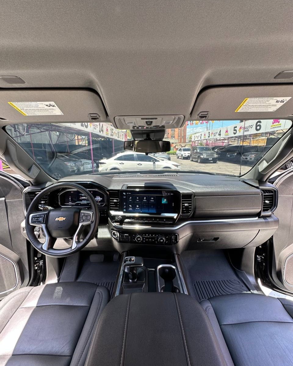 Silverado LT 🇺🇸 2024 Automática 4×4