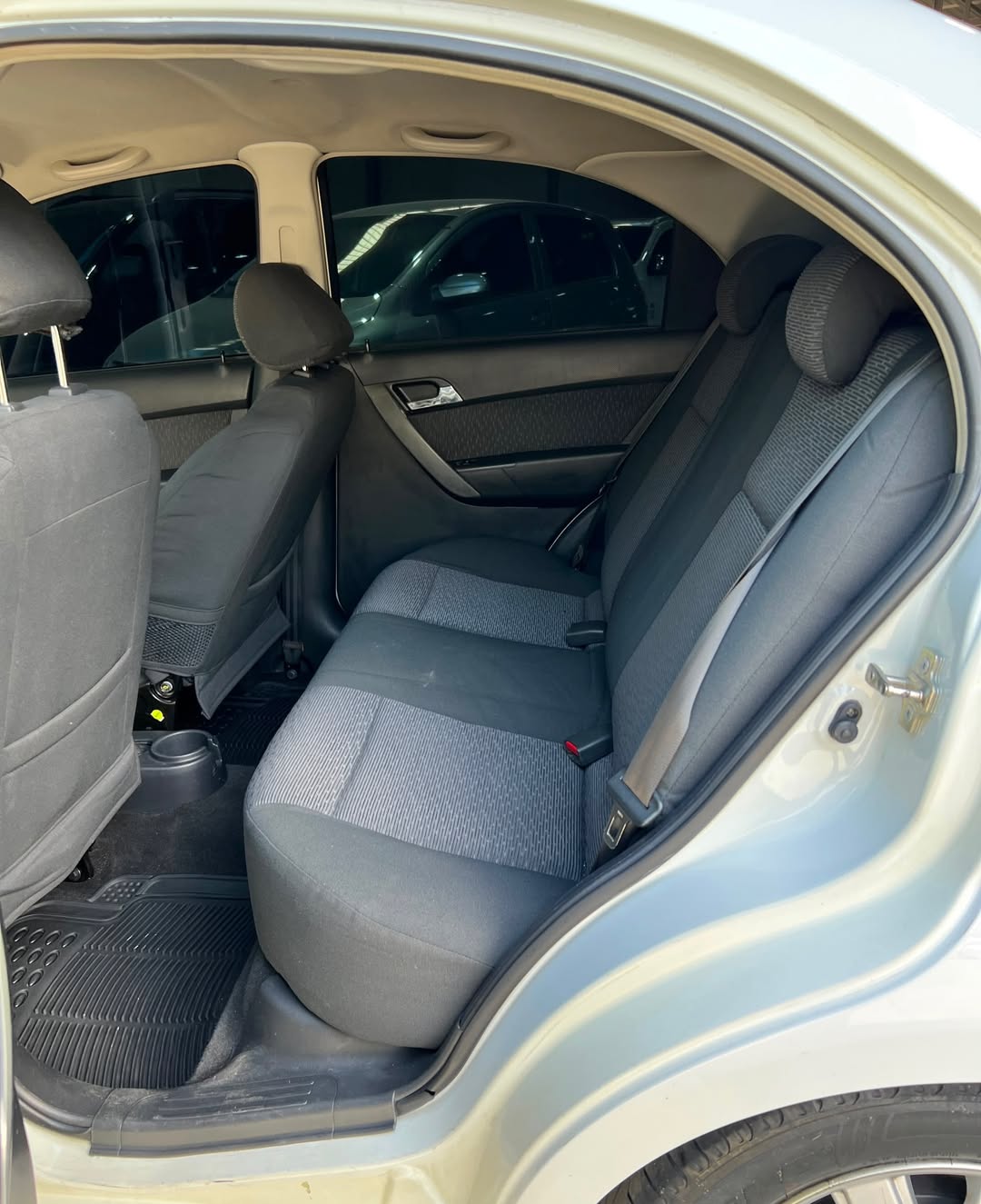 Privado: Chevrolet Aveo 2013