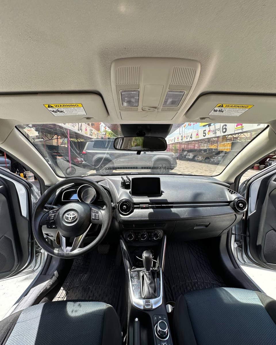 Toyota Yaris iA