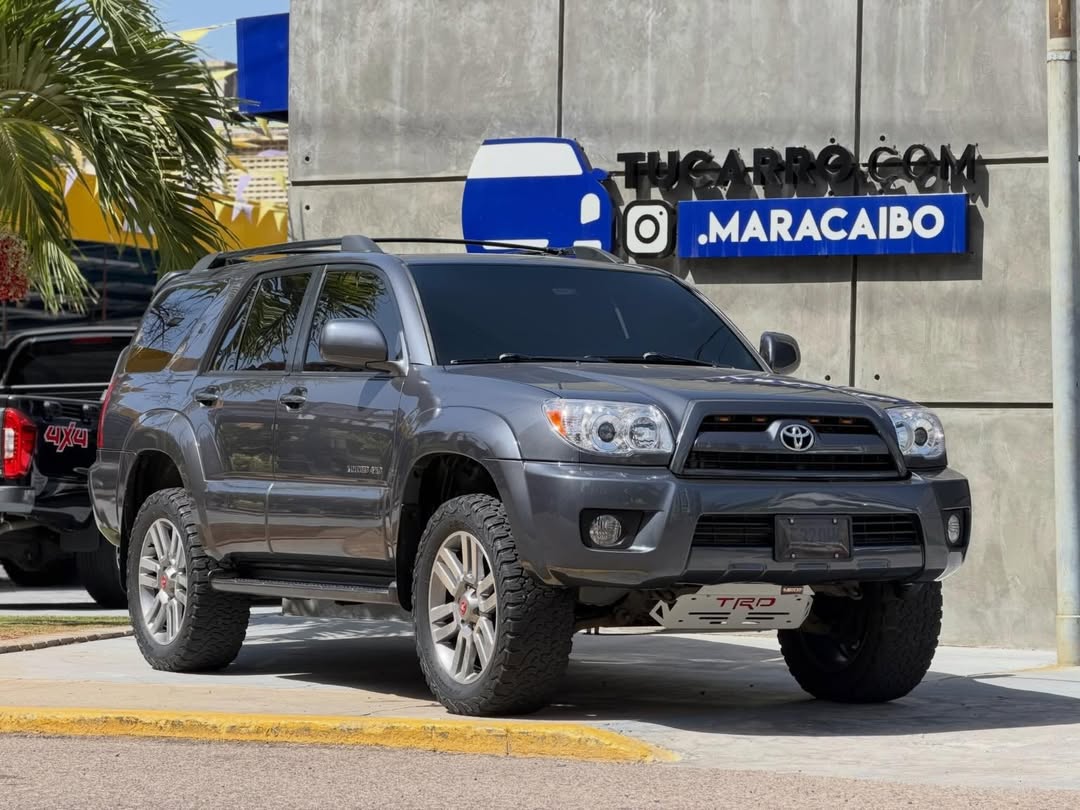 Toyota Runner Limited