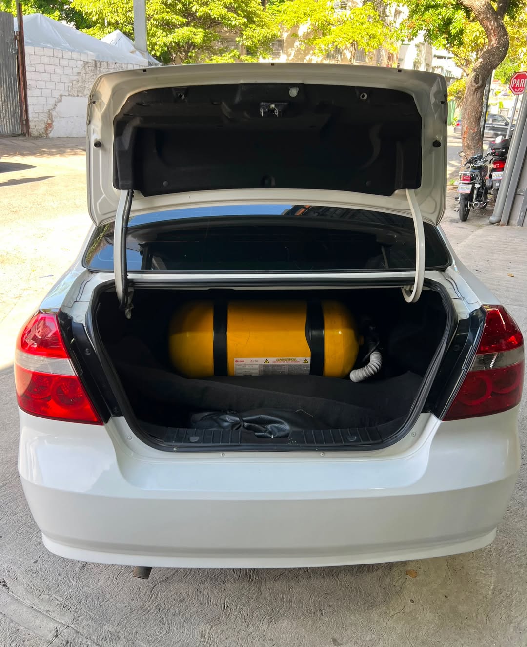 Privado: Chevrolet Aveo 2013