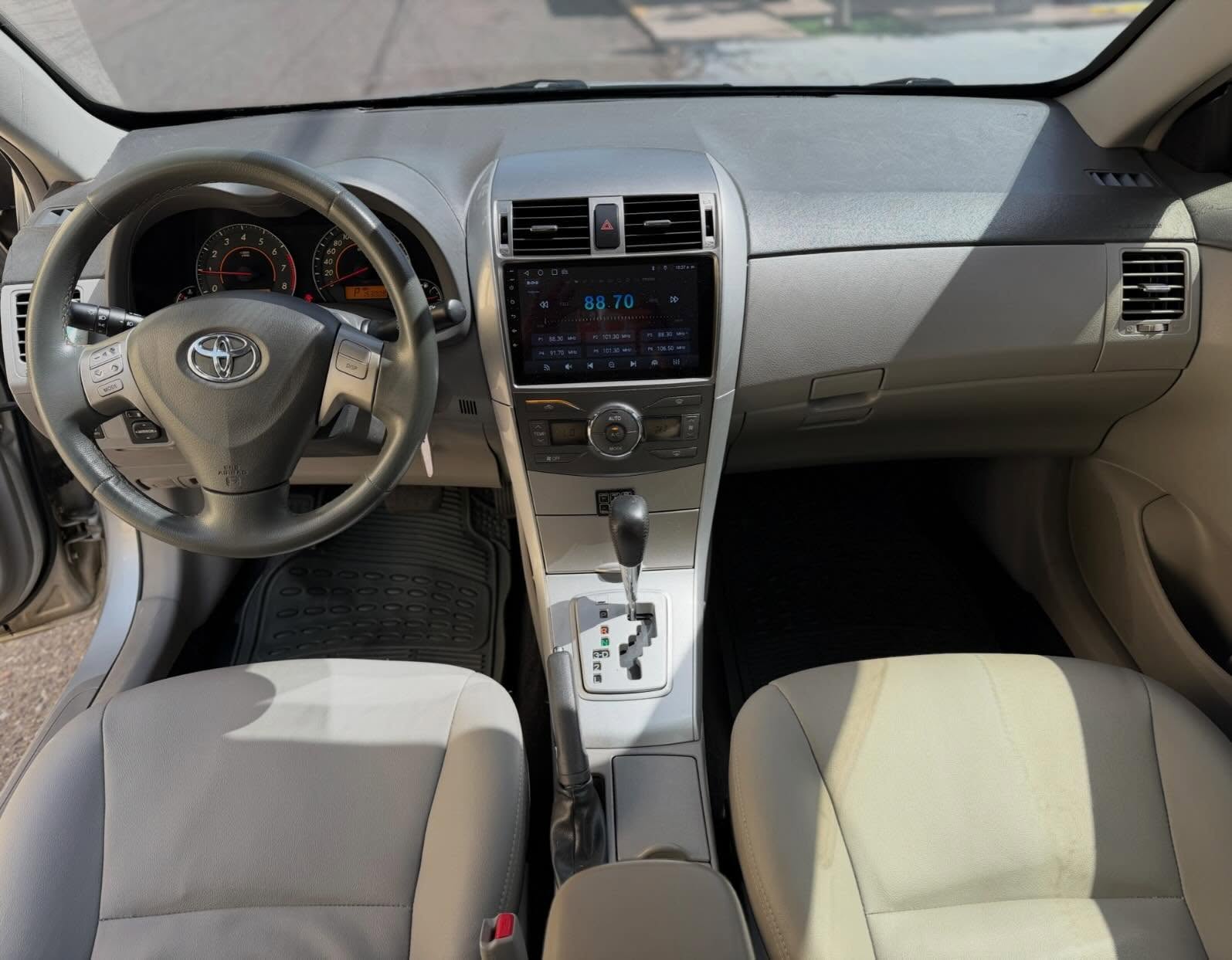 Toyota Corolla Gli 2011