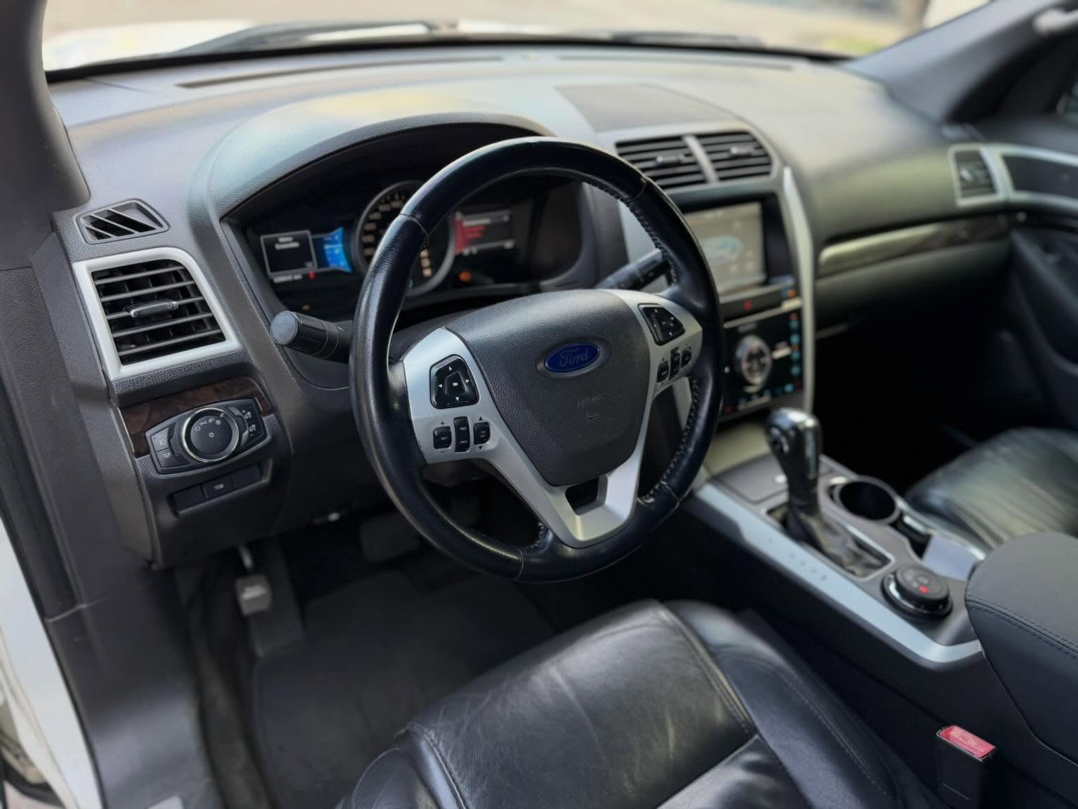 Ford Explorer Limited 2015