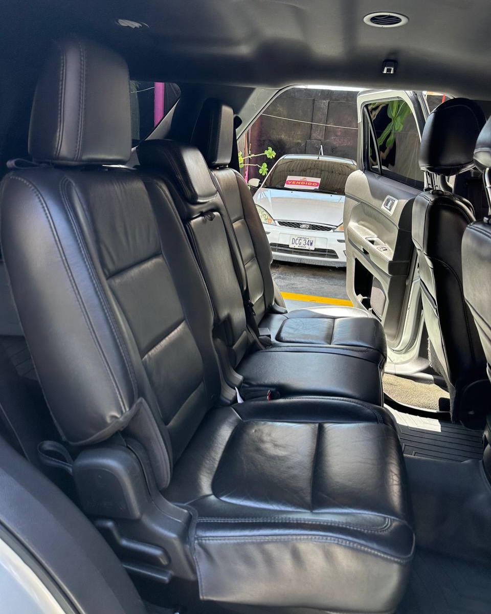 Privado: Ford, Explorer LIMITED
