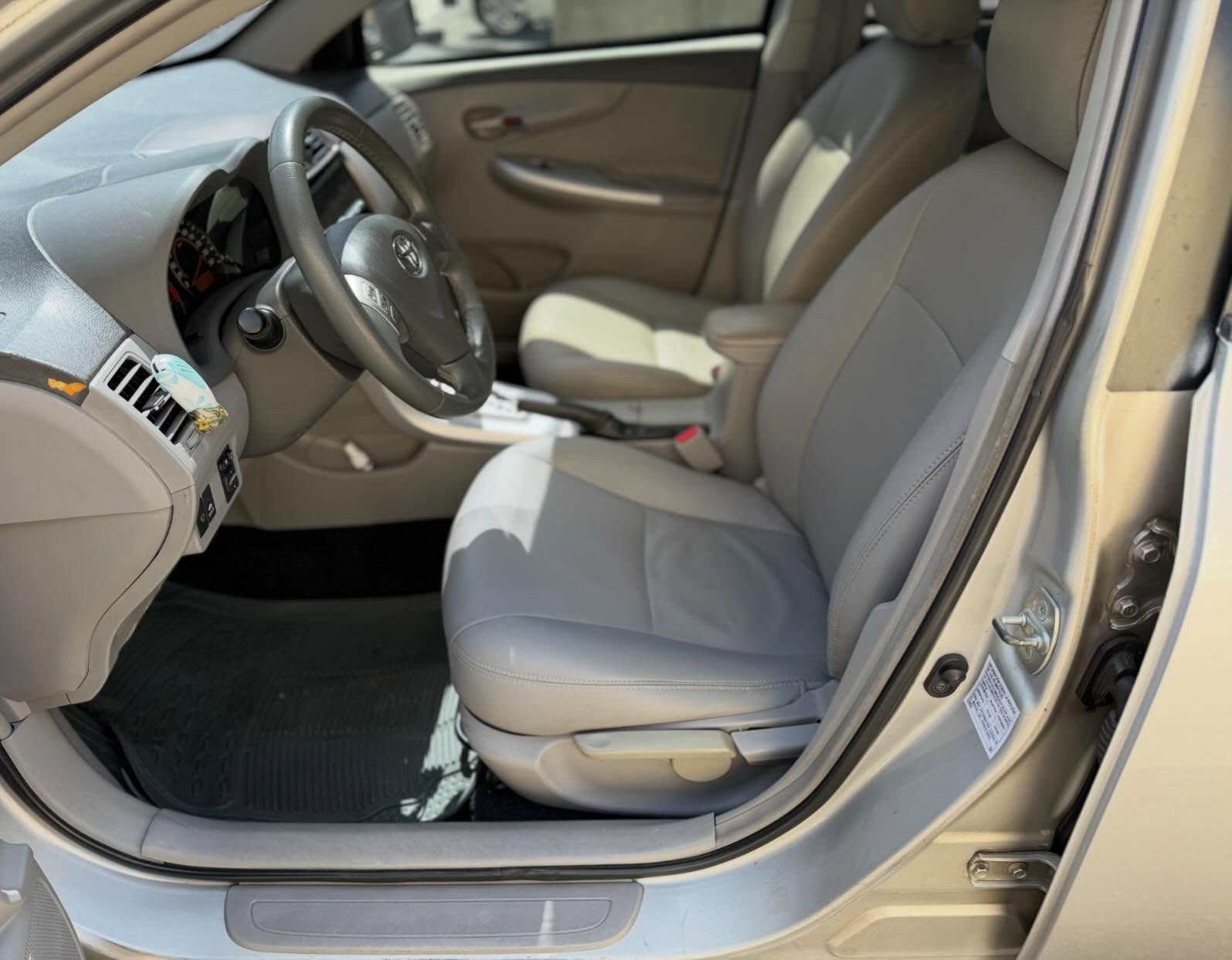 Toyota Corolla Gli 2011