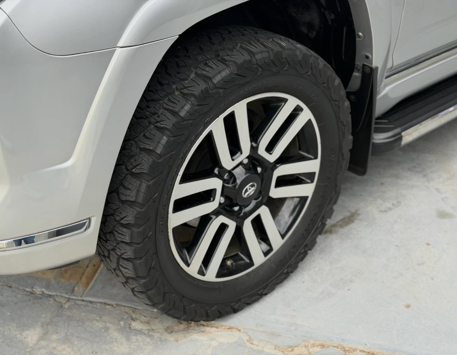 MITSUBISHI TOURING 2.0 2011