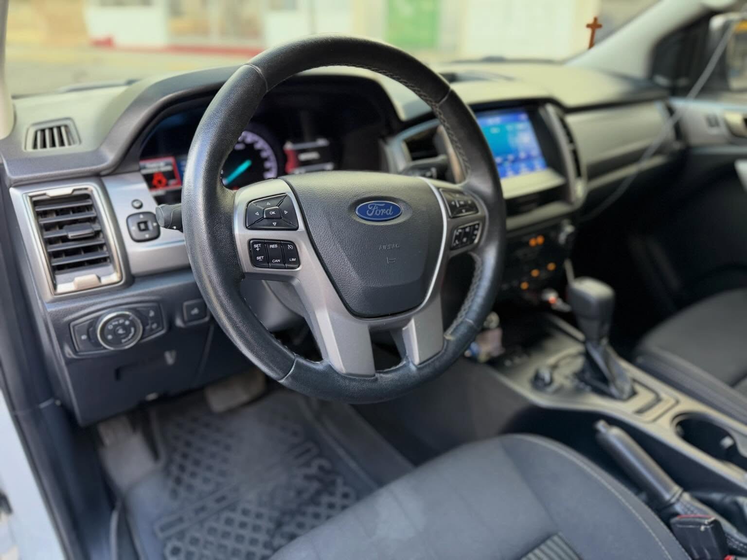 Ford Ranger XLT 2023
