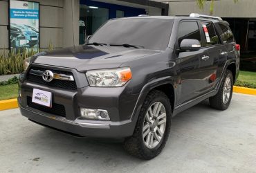 Toyota 4Runner Limited 2012