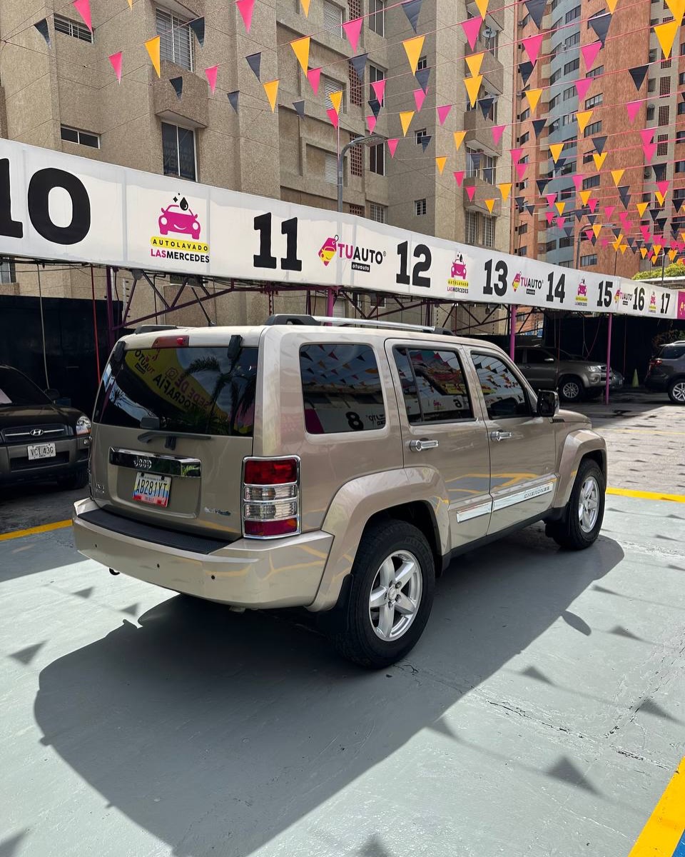 Jeep Cherokee Limited 2010