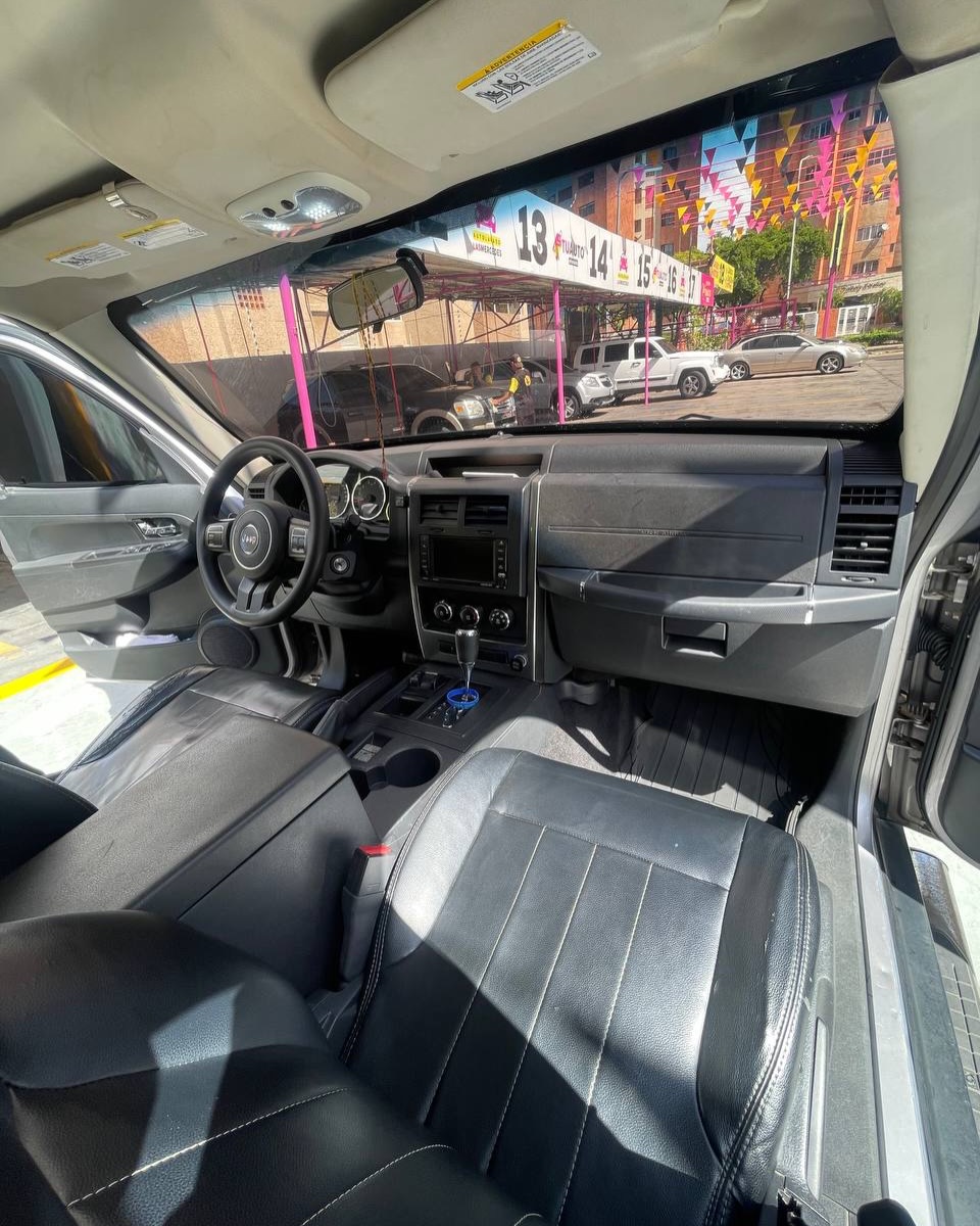 Jeep Cherokee BLINDADA 2014