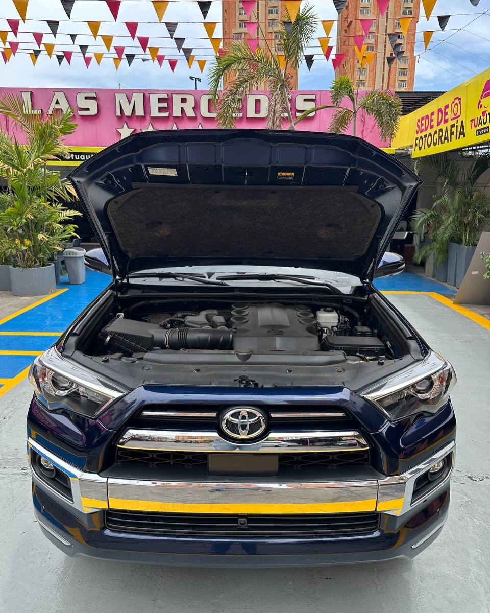 Toyota 4Runner Limited 2023