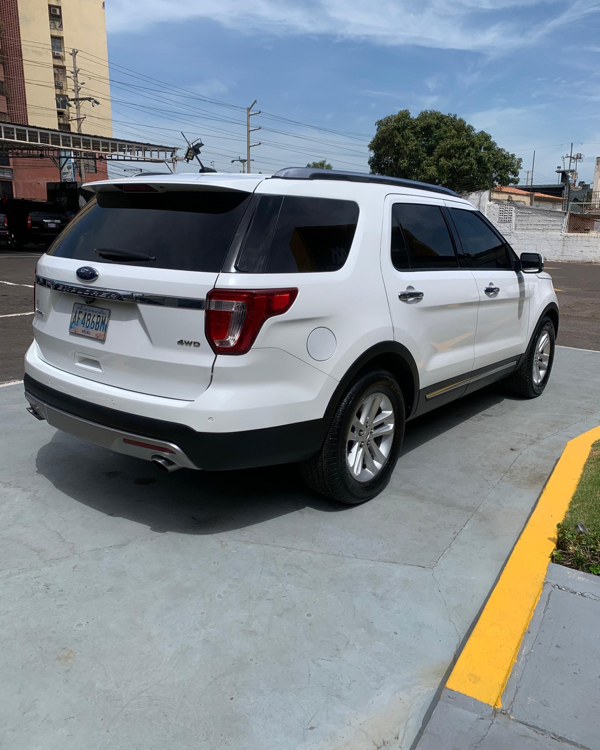 Ford Explorer Limited 2016