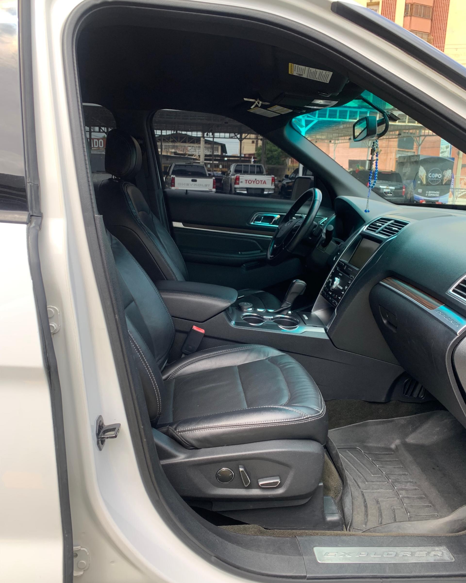Ford Explorer Limited 2016