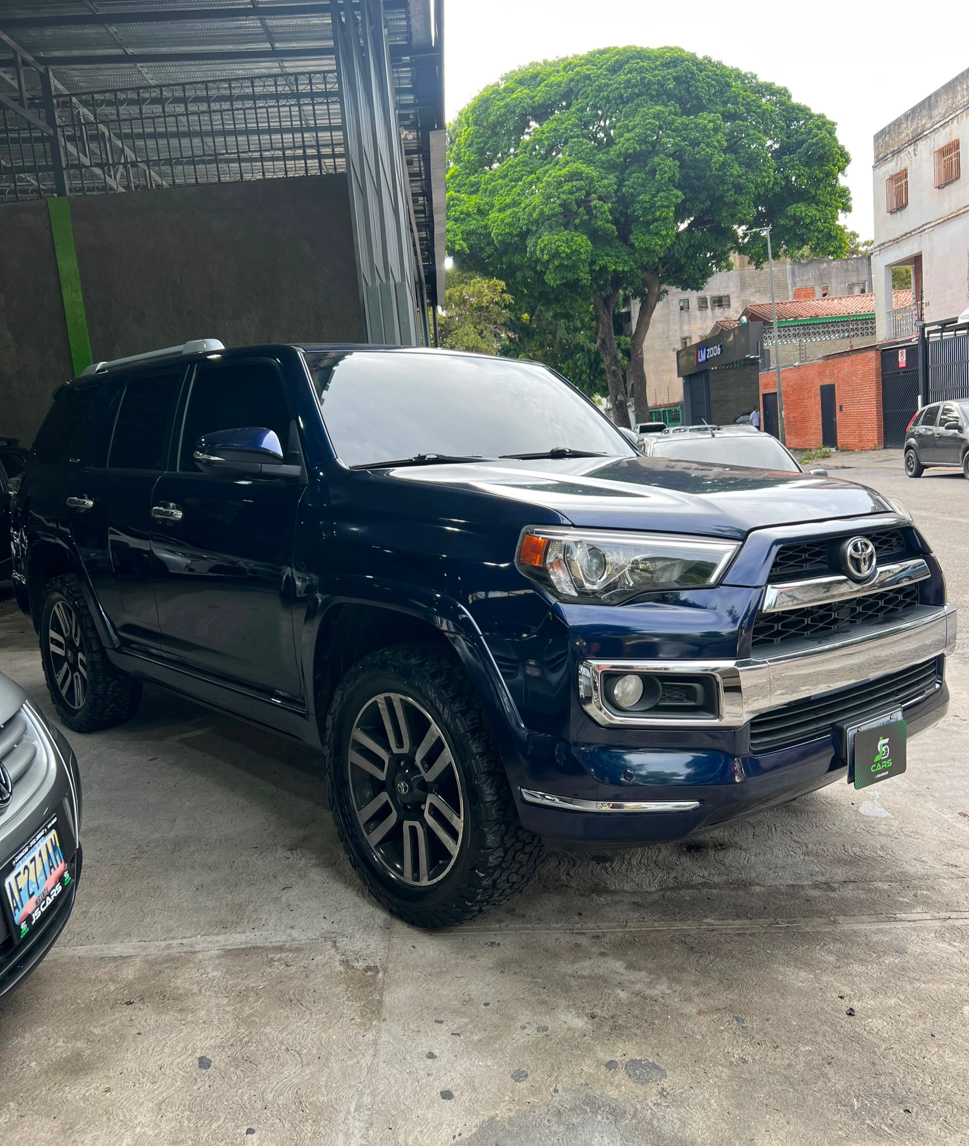 Toyota 4Runner Limited 2016