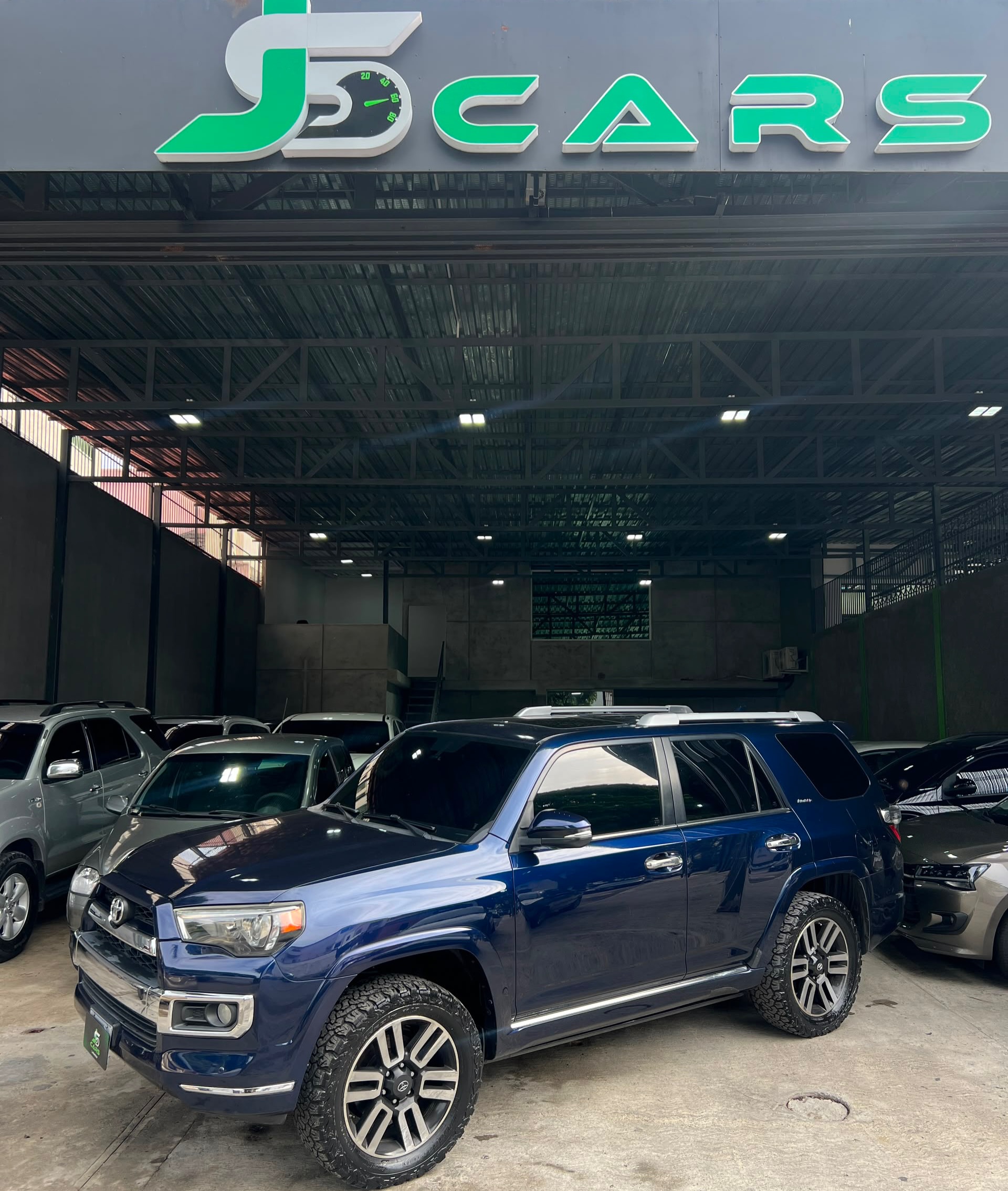 Toyota 4Runner Limited 2016