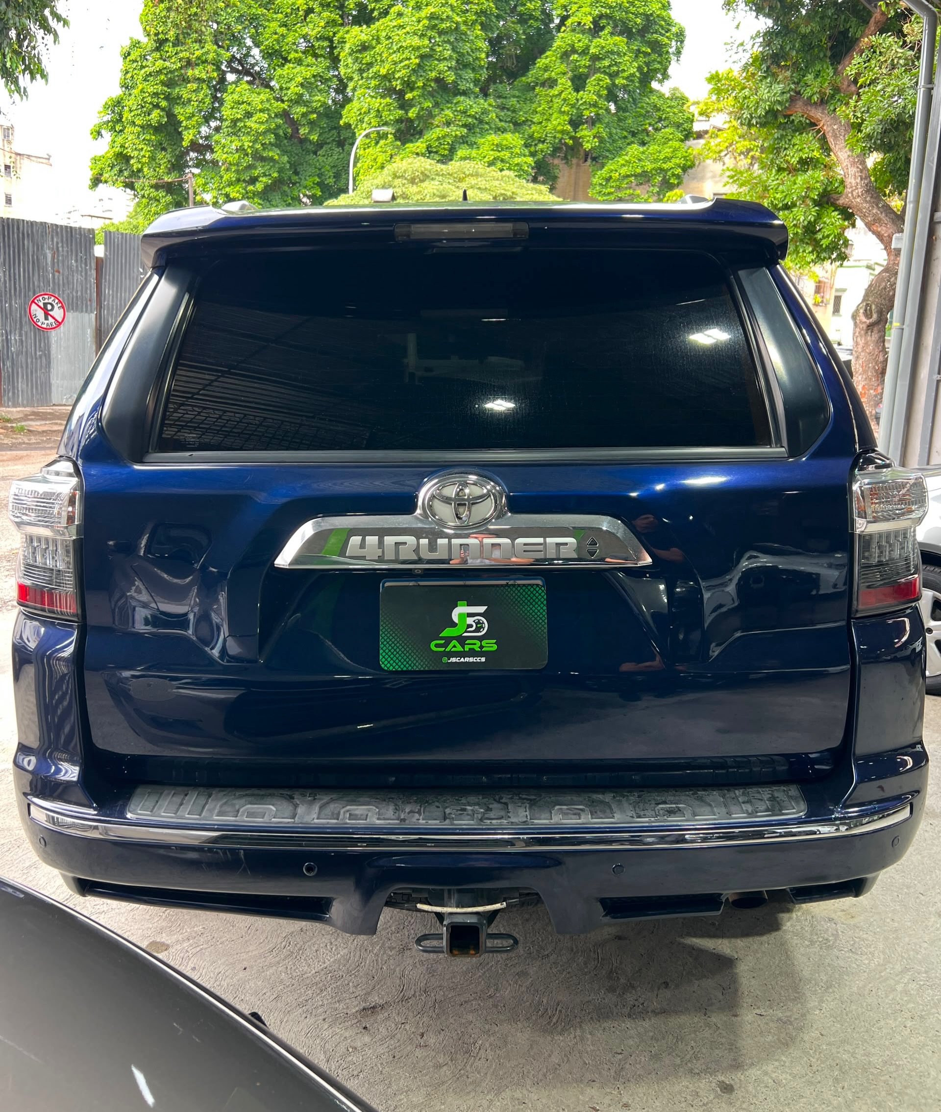 Toyota 4Runner Limited 2016