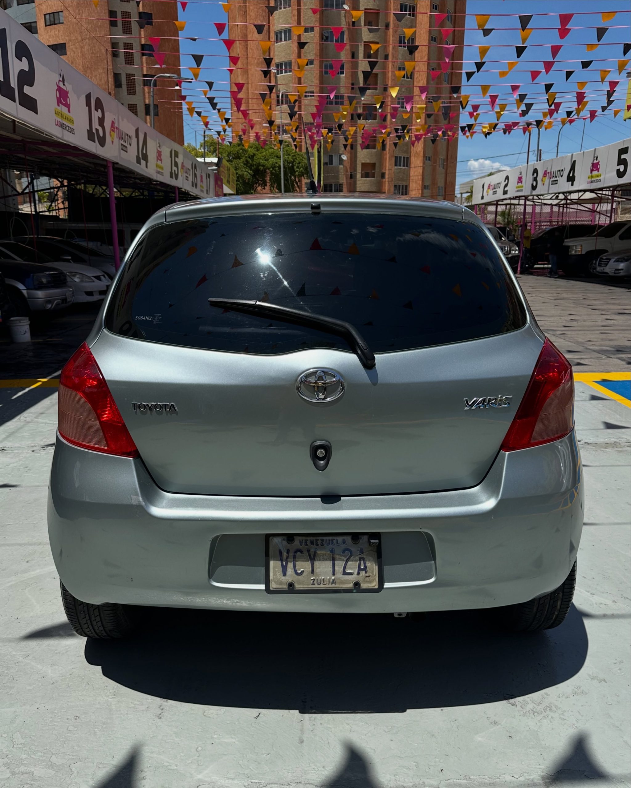Toyota Yaris 2007  Mill 133 Km