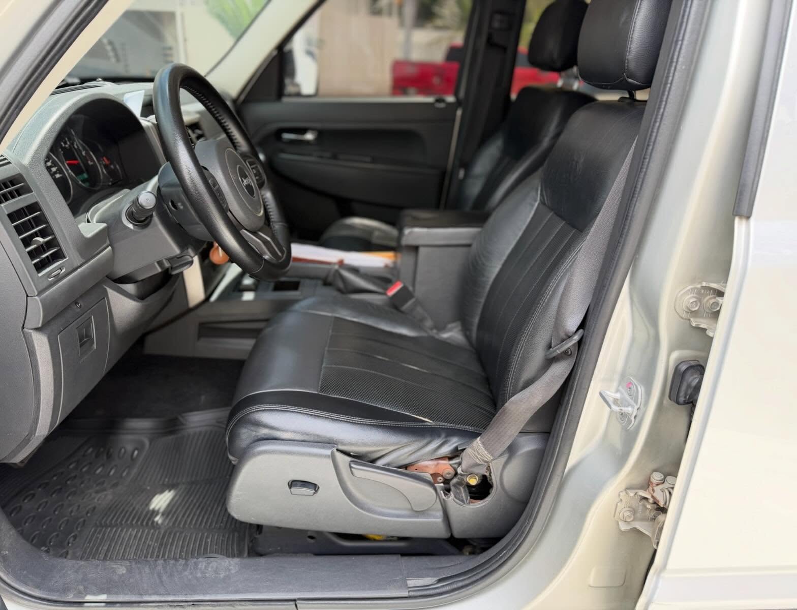 Jeep Cherokee 2013 154000KM