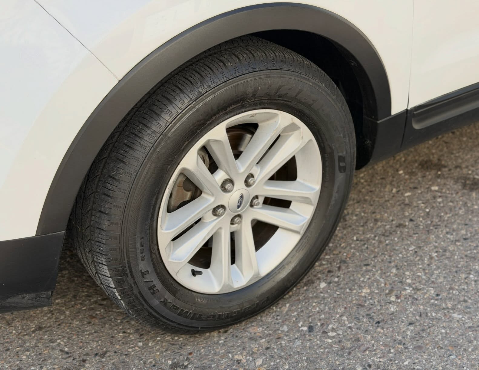 Ford Explorer XLT 2013 79000 KM