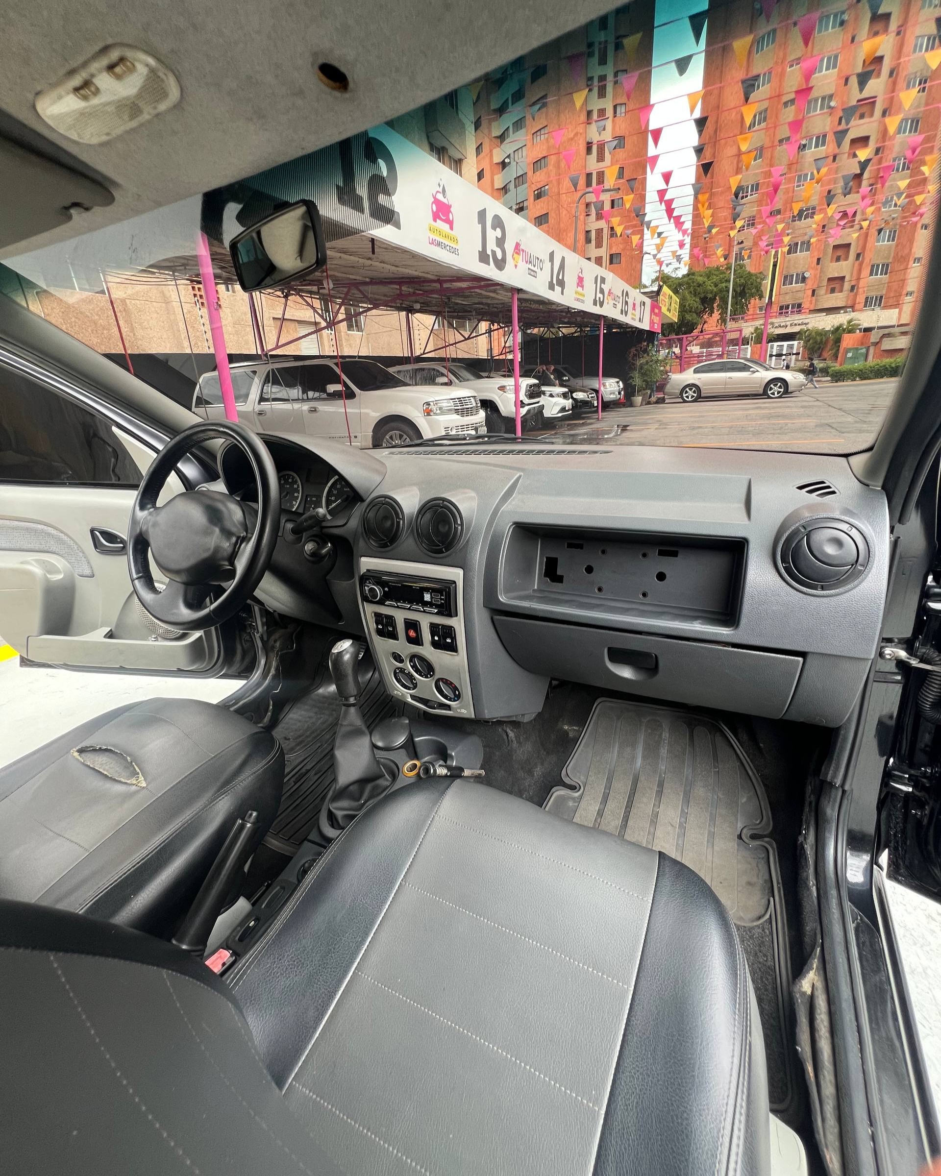 Renault Logan 2008
