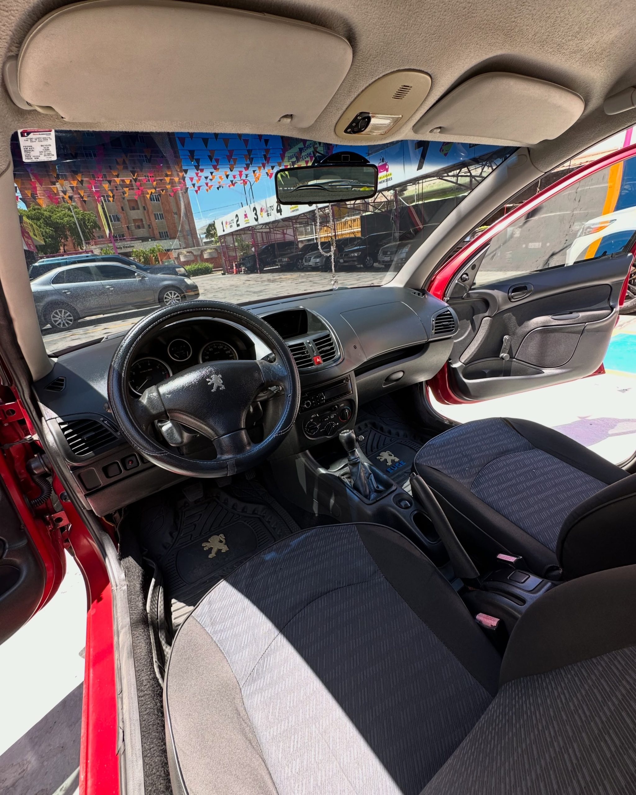 Peugeot modelo 207 2011