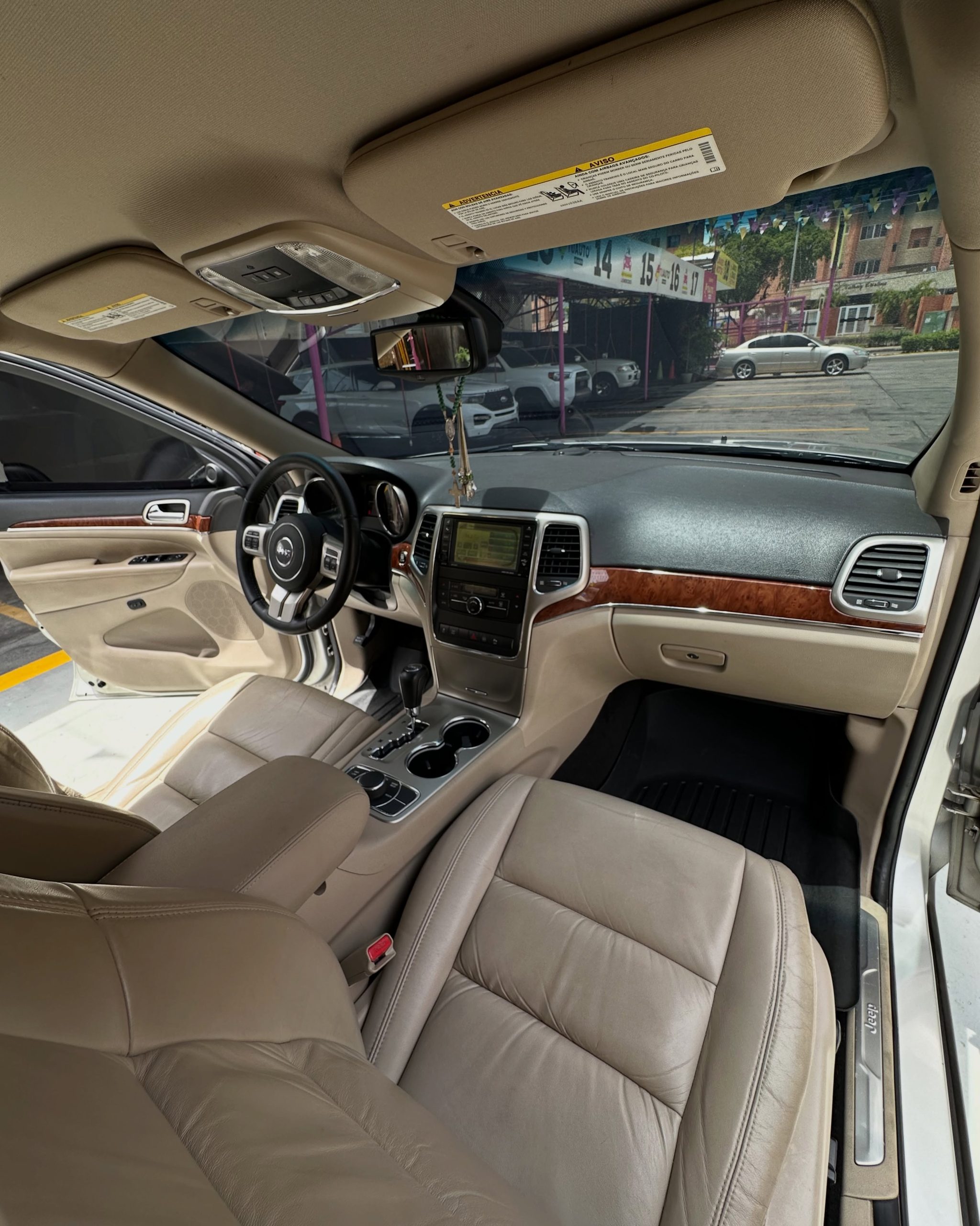 Jeep Grand Cherokee Limited 2011 Mill 180 Km