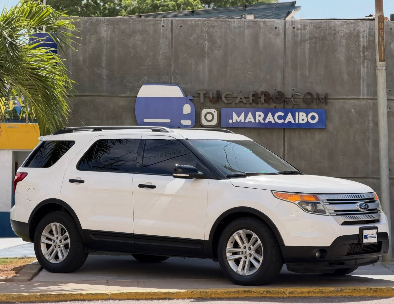 Ford Explorer XLT 2013 79000 KM