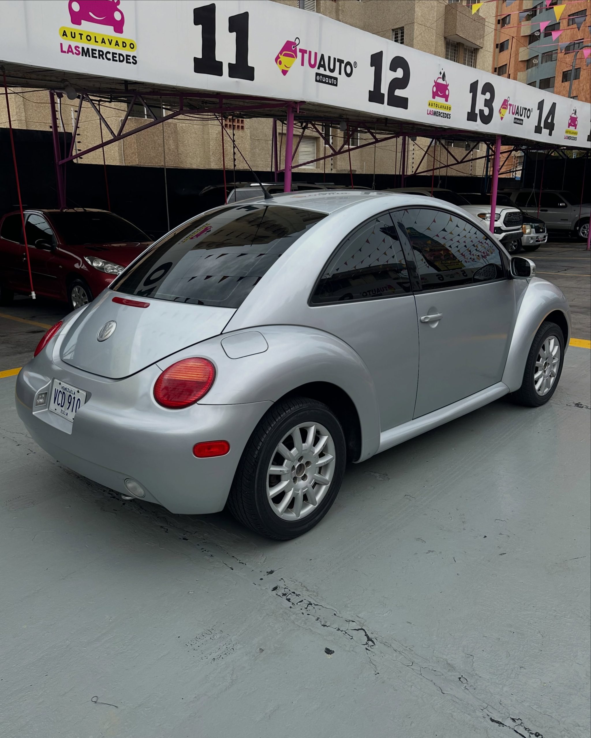 Volkswagen New Beetle 2.0 2005