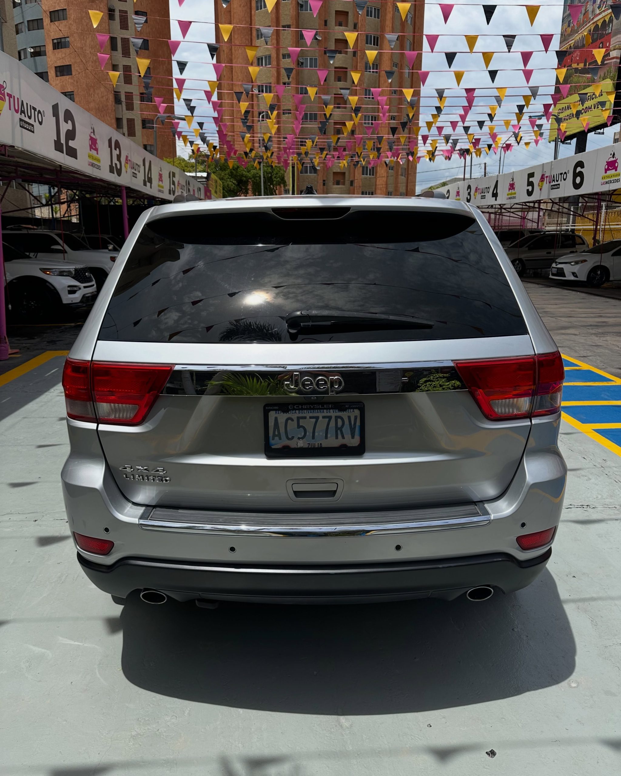 Jeep Grand Cherokee Limited 2011 KM 180000