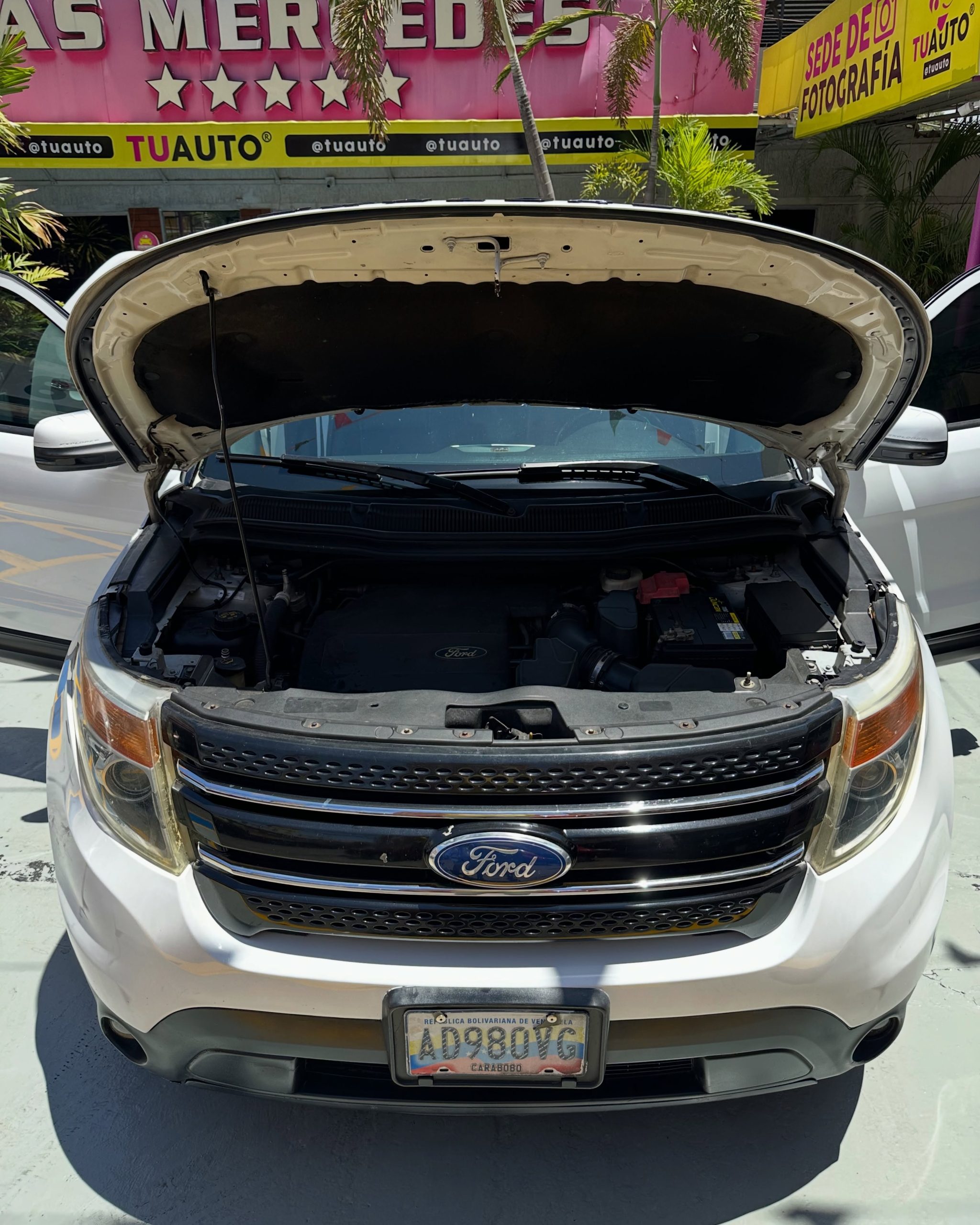 Ford Explorer Limited 2012 245000 KM