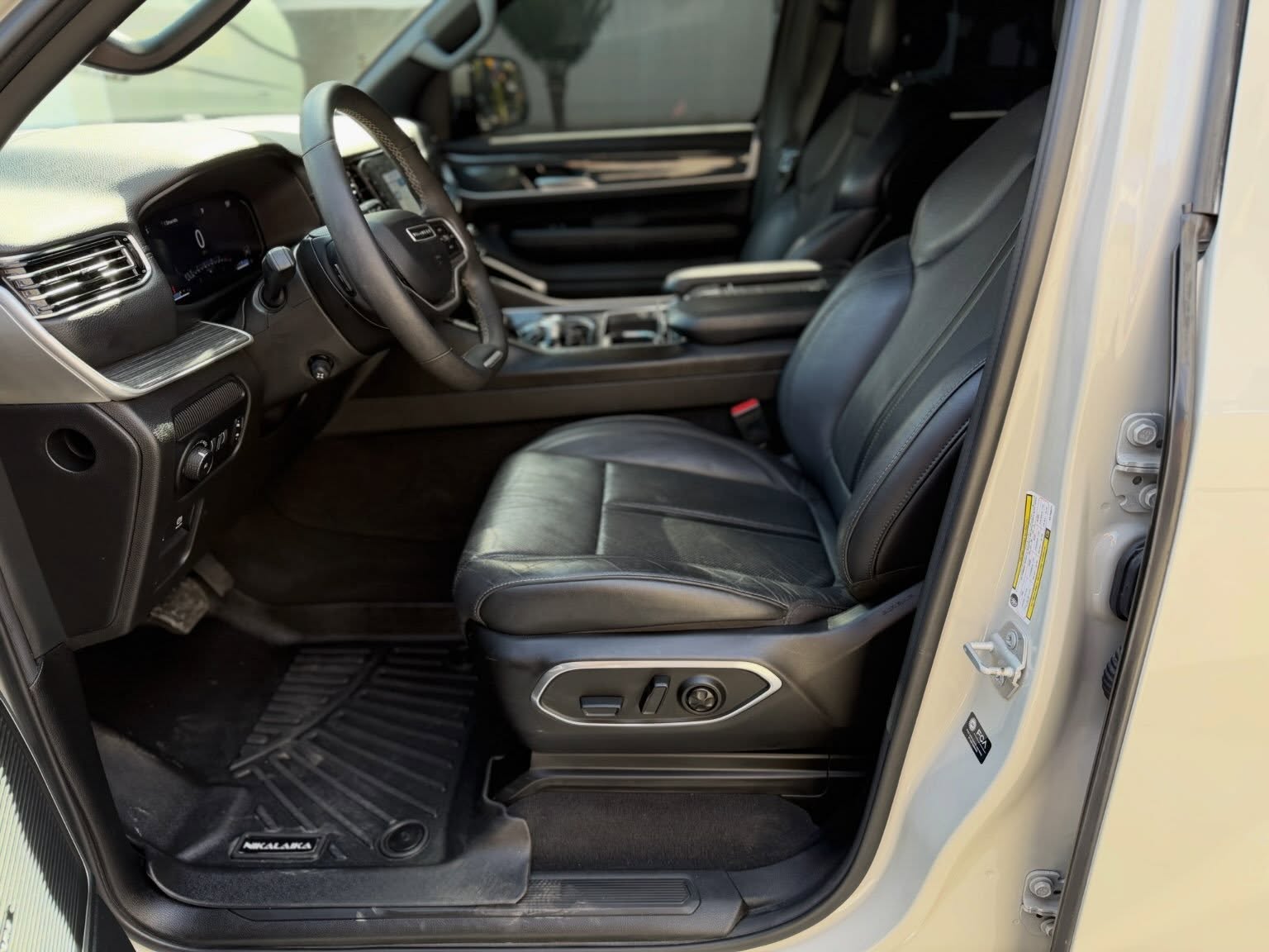 Jeep Wagoneer 2022