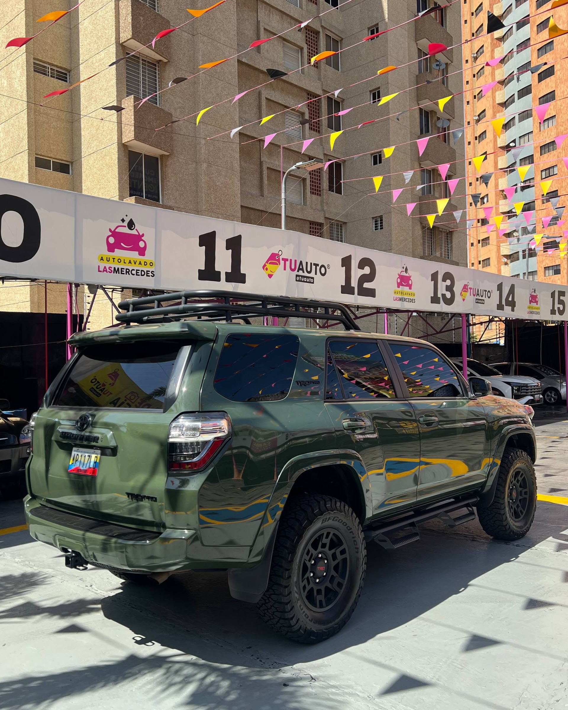 Toyota 4RUNNER SR5 2022