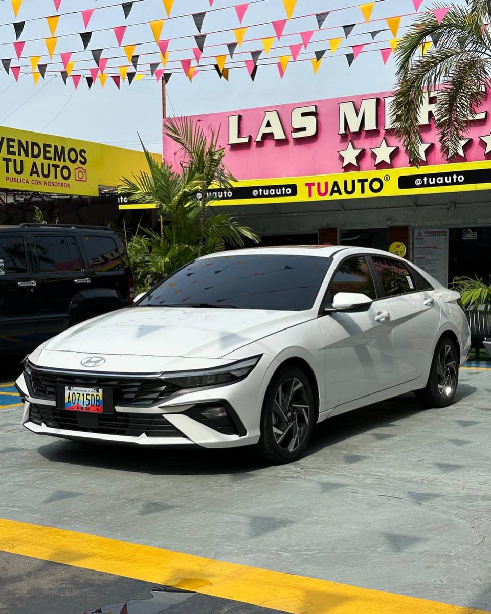 Hyundai Elantra 2025