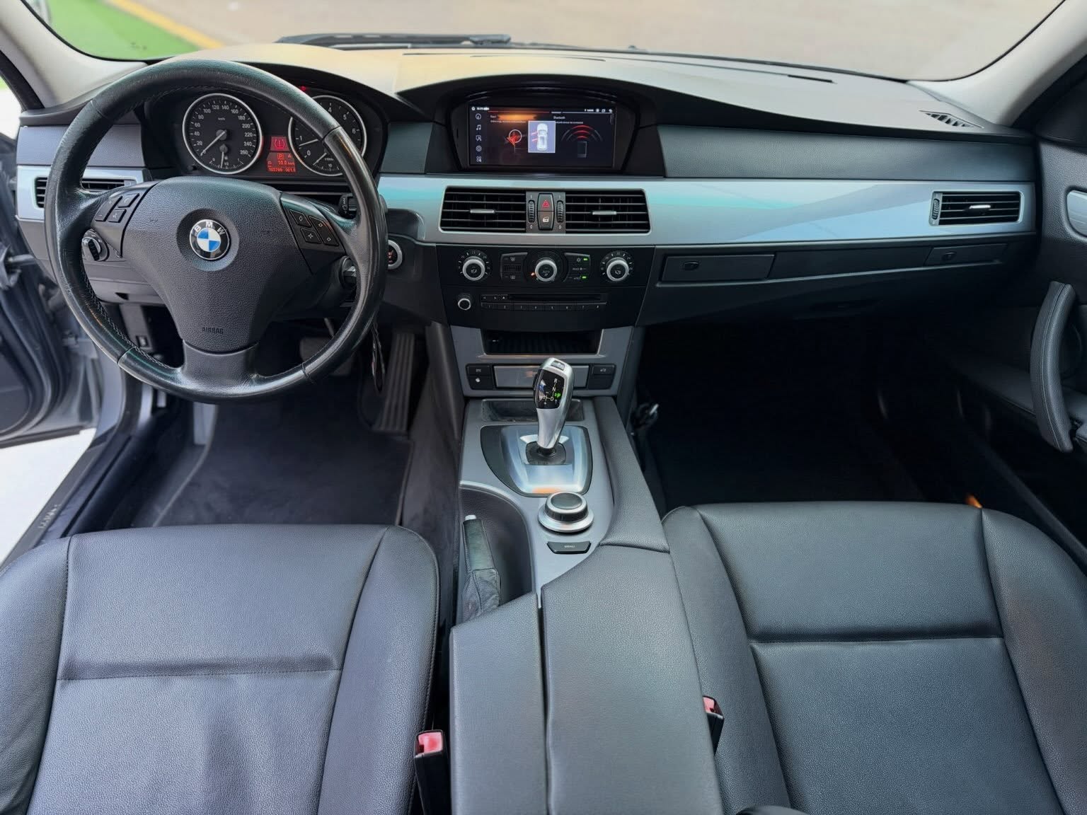 BMW 525i