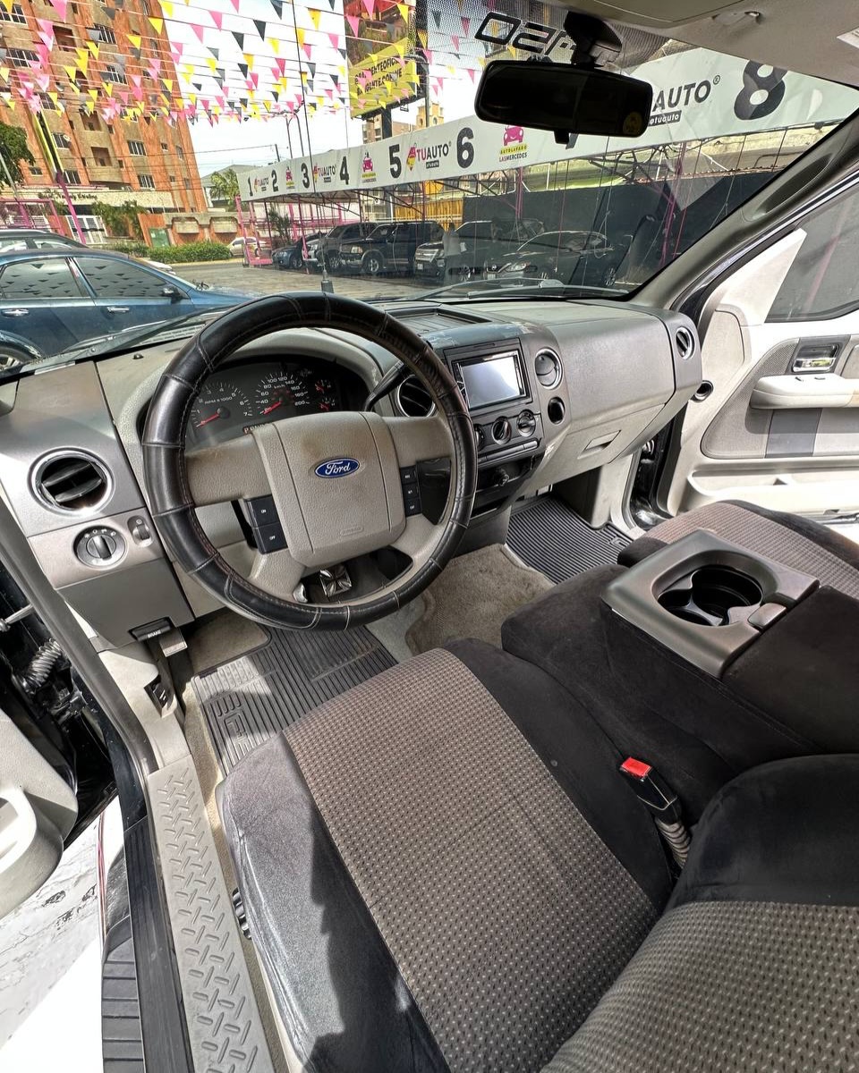 Ford F-150 XLT 2007 Mill 144 Km