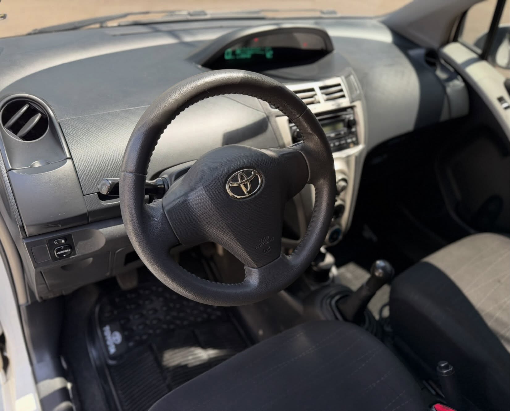 Toyota Yaris 2008
