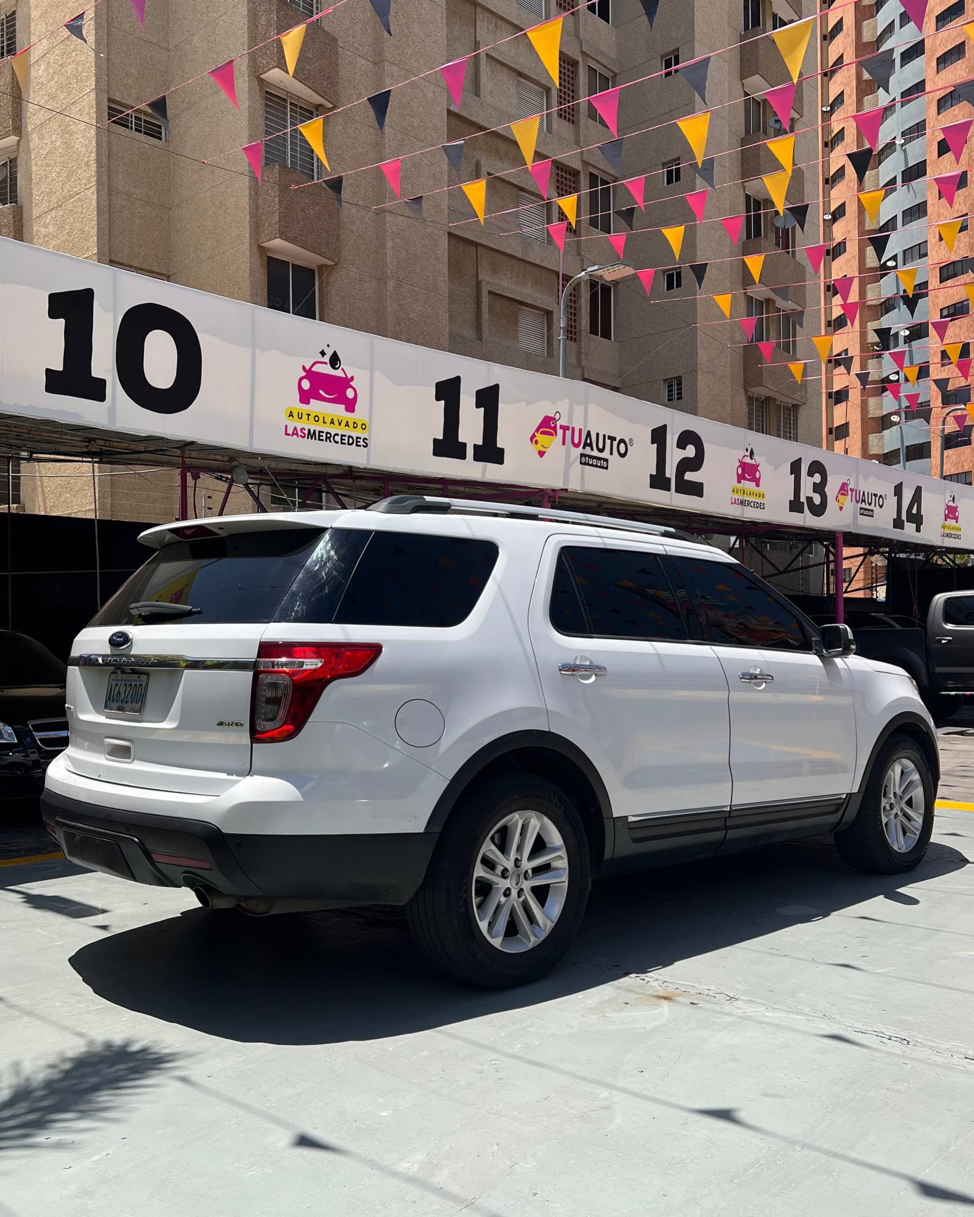 Ford Explorer Limited 2013