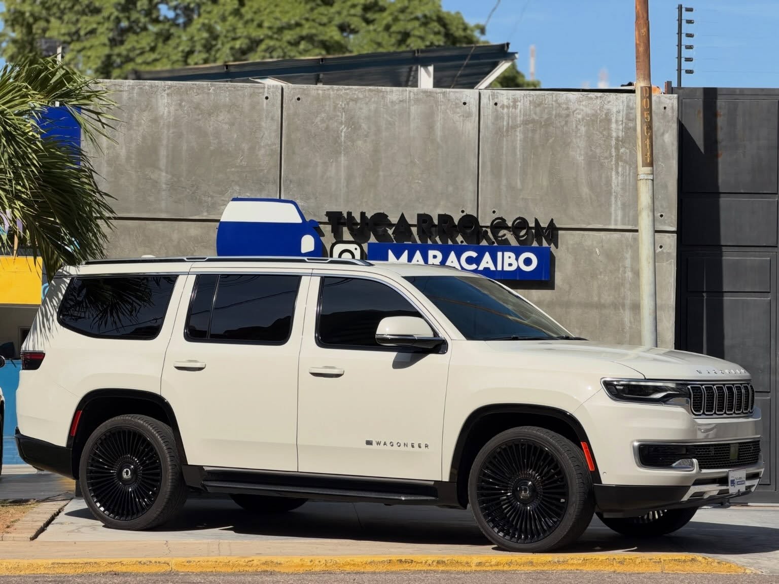 Jeep Wagoneer 2022