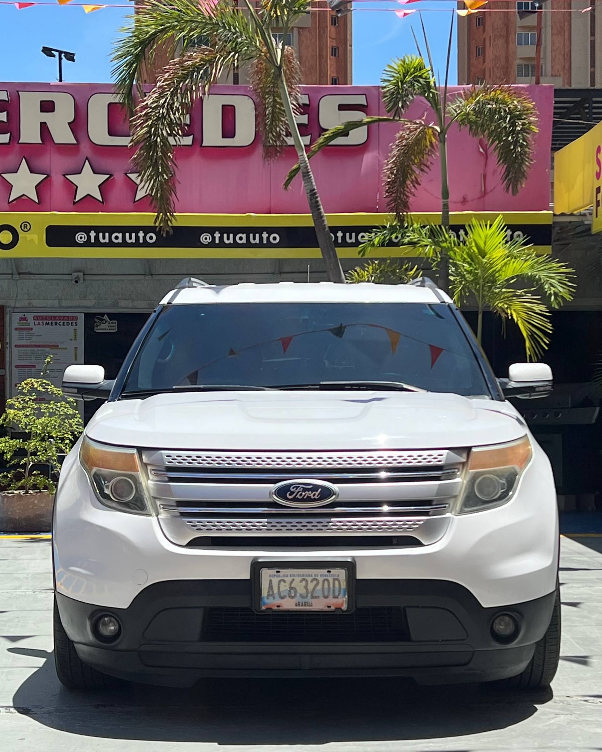 Ford Explorer Limited 2013