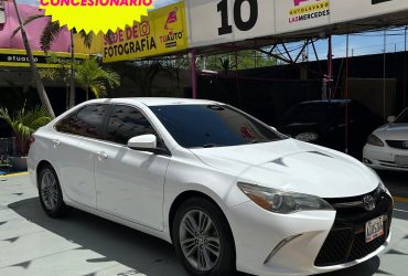 Toyota Camry 2015
