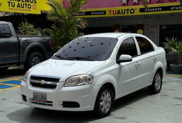 Chevrolet Aveo LT 2013