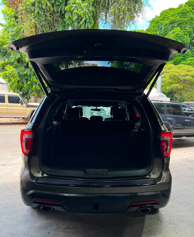 Ford Explorer Edition Sport 4WD 2019
