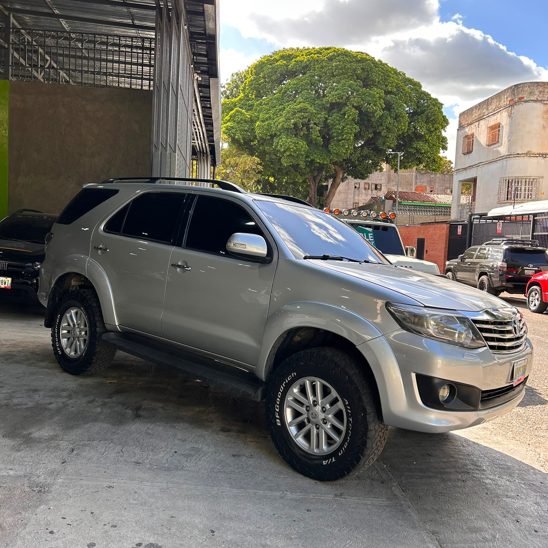 Toyota Fortuner 2013