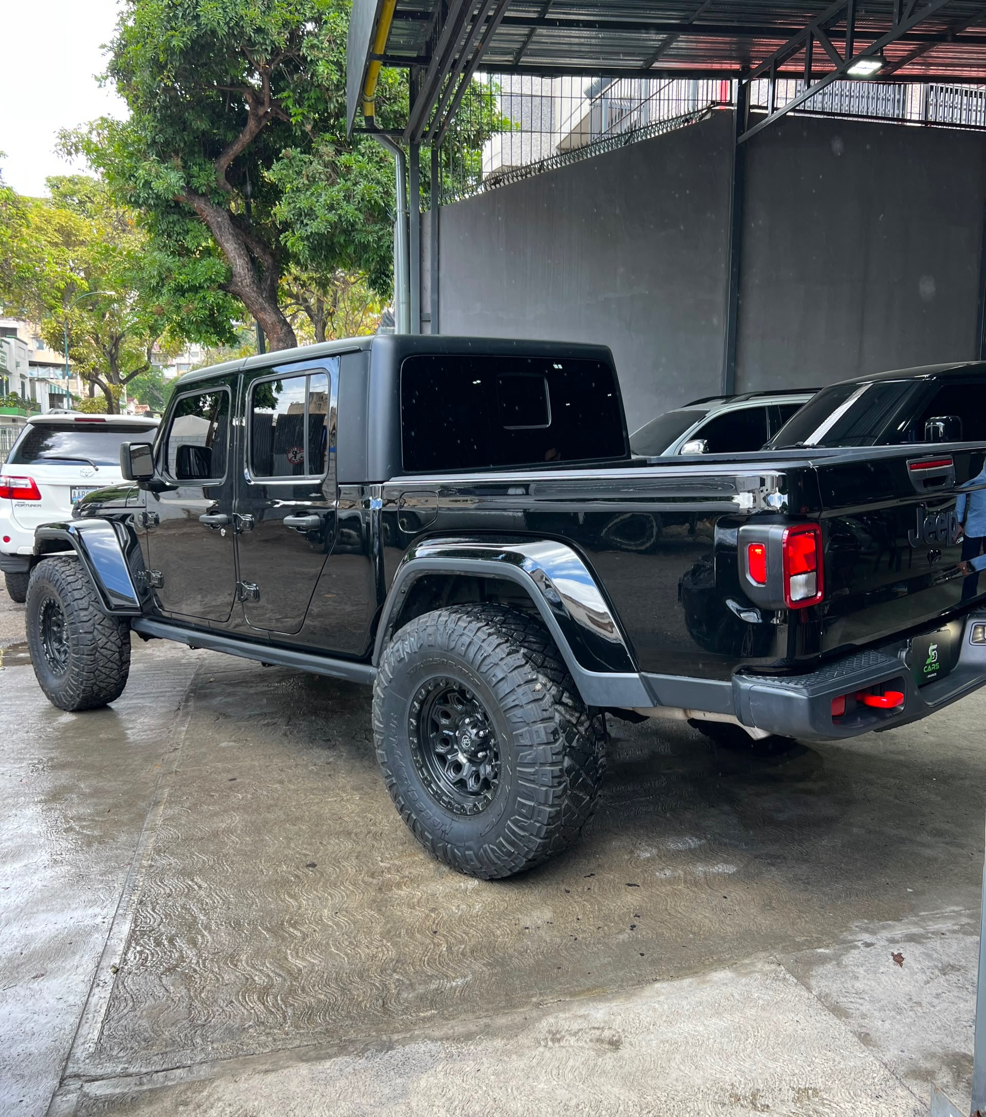 Jeep Gladiator Sport 2023