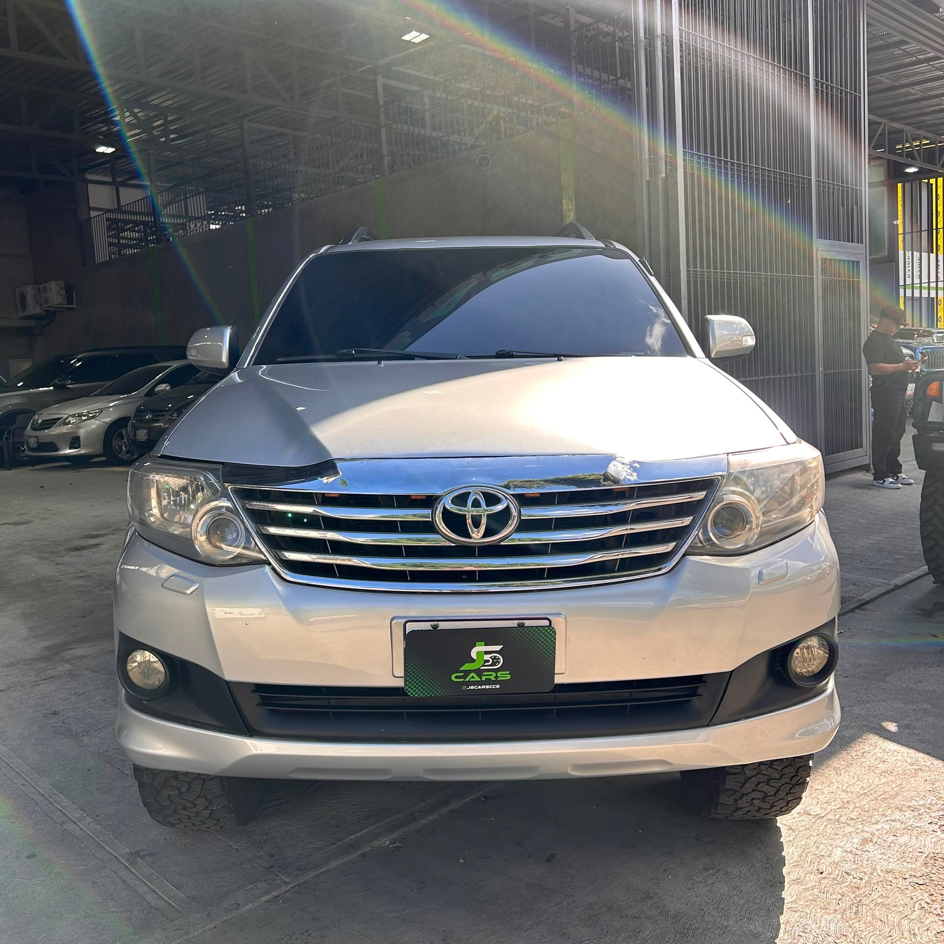 Toyota Fortuner 2013