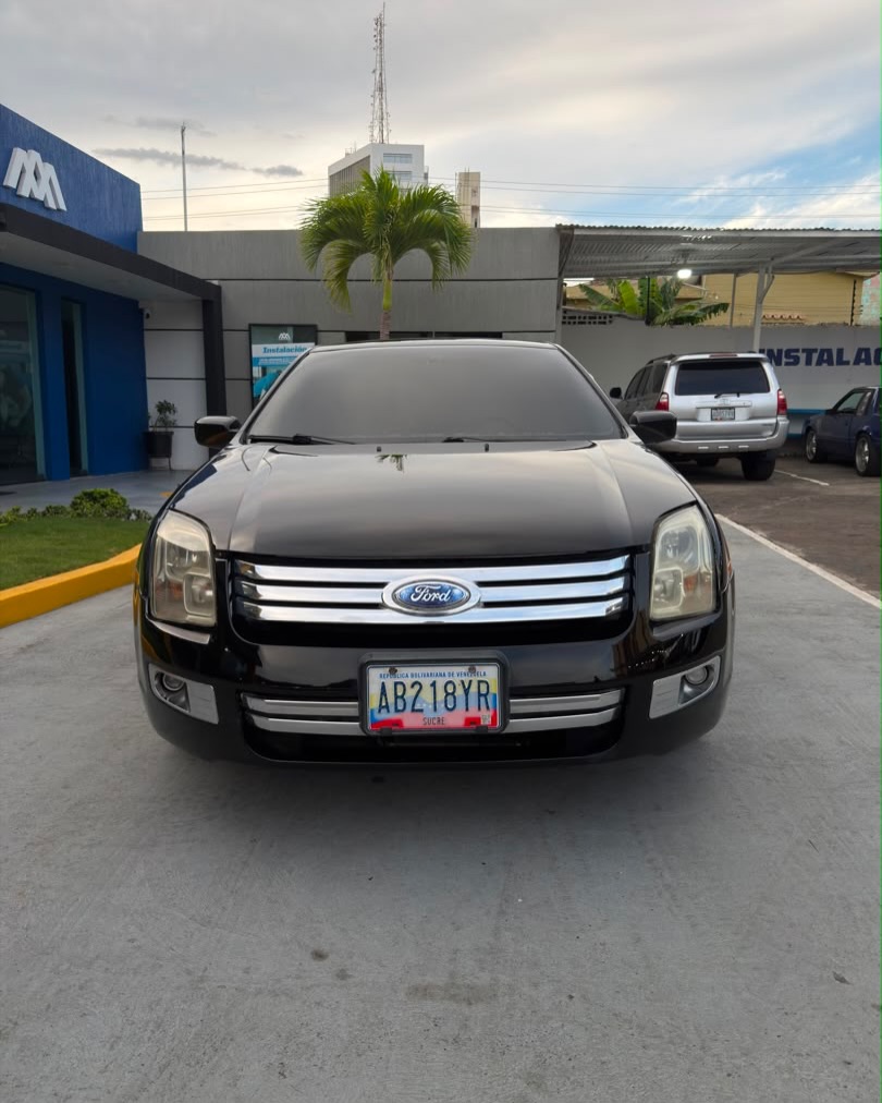 Privado: Ford Fusion