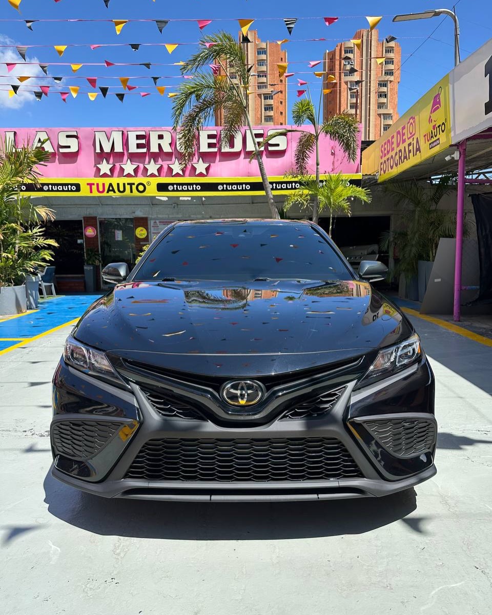 Toyota Camry Se 2023 Mill 25 Km