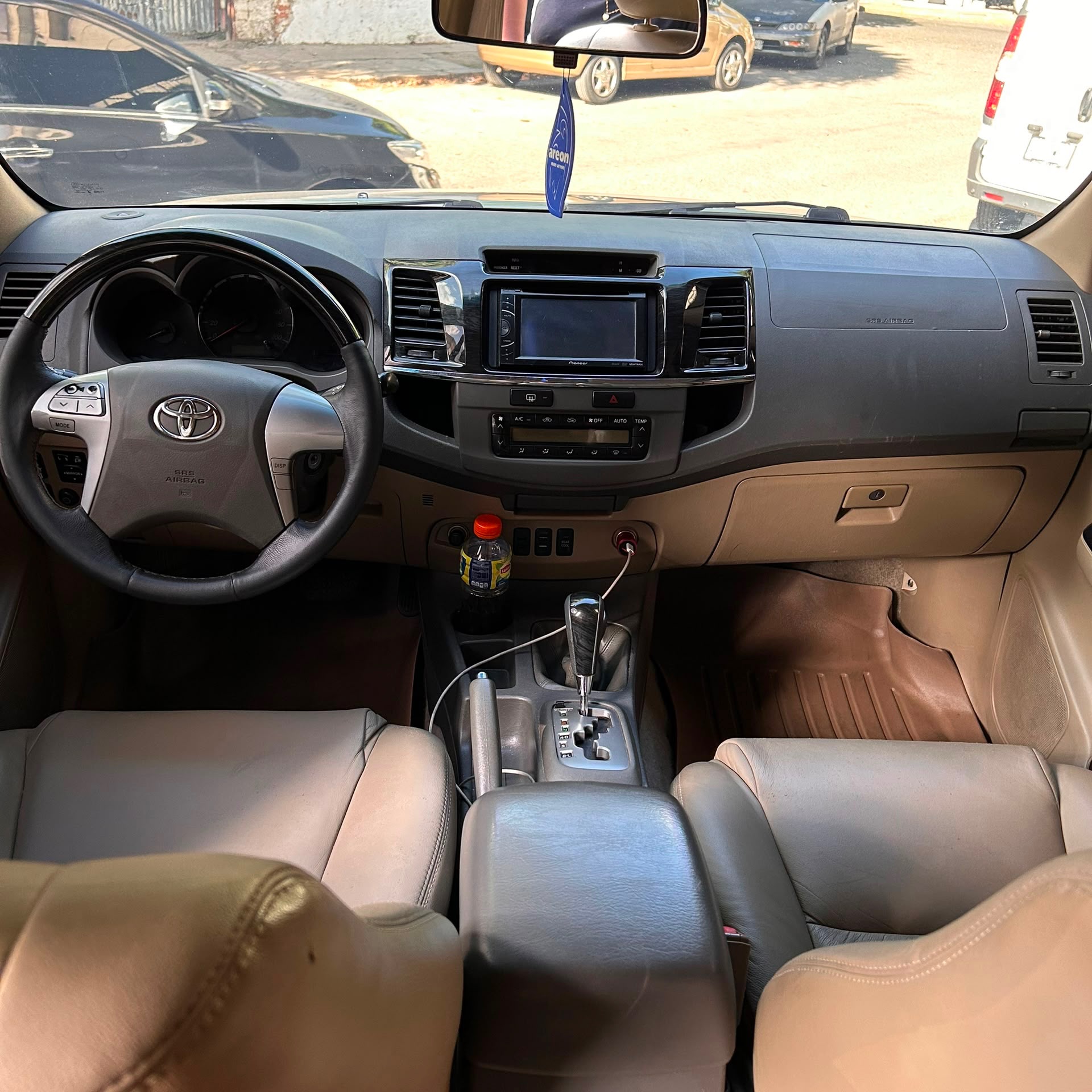 Toyota Fortuner 2013