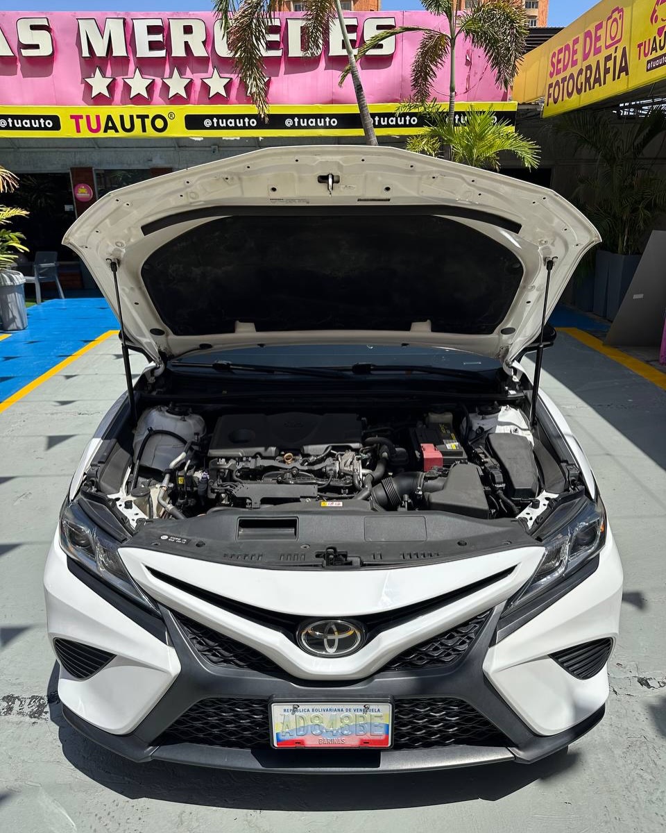 Toyota Camry Se 2018