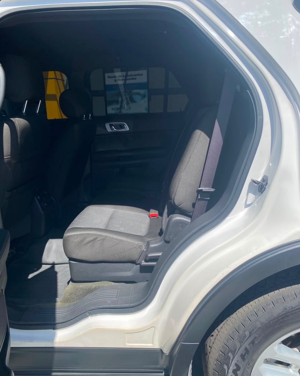 Privado: Ford Explorer 2013